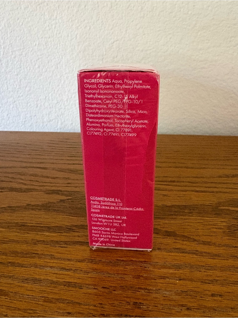 SMOOCHE COLOR CHANGING FOUNDATION - Picture 3 of 3